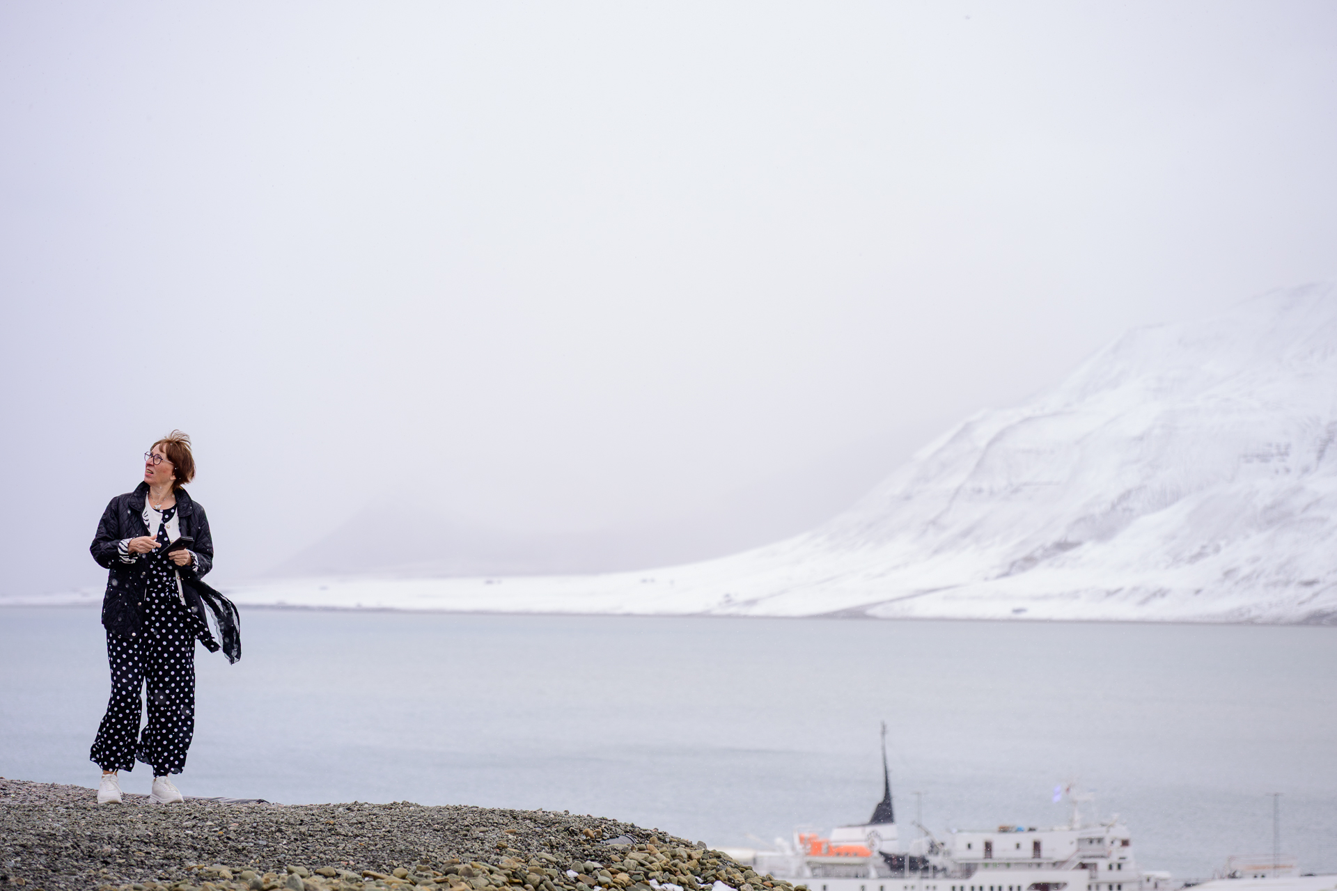 Brudekjolen i Adventfjorden