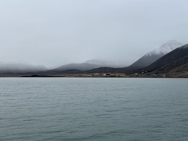 Pyramiden thumbnail